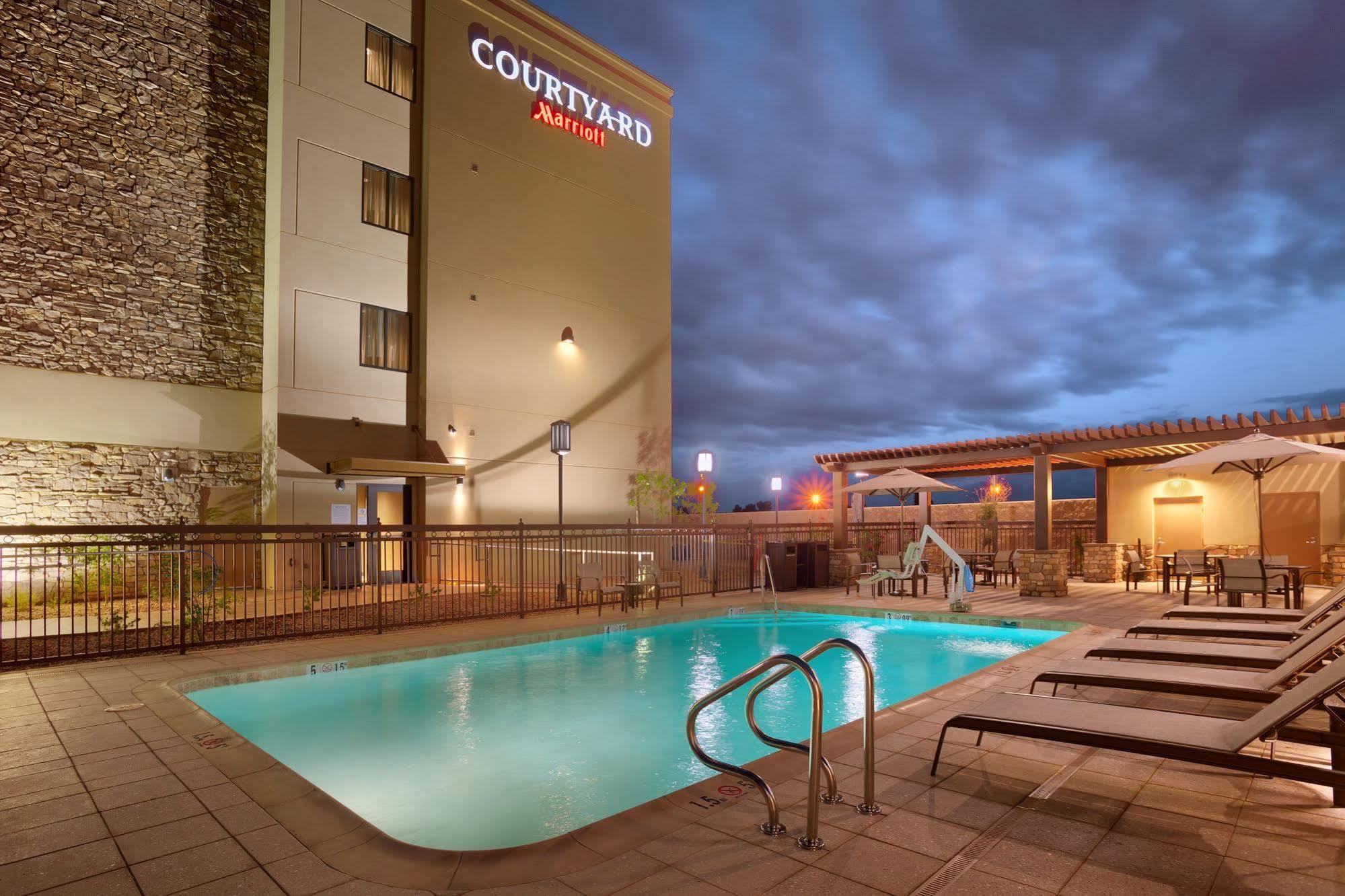 Courtyard By Marriott Phoenix Mesa Gateway Airport Luaran gambar